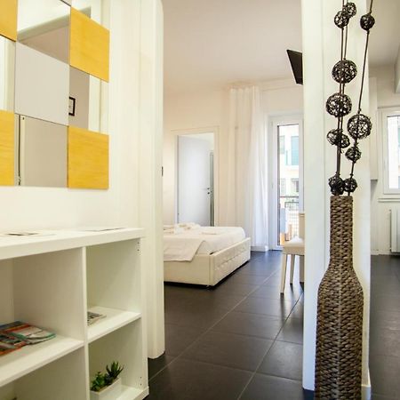 Cristoforo Porta Ticinese Aparthotel 4Pax Wifi Milan Luaran gambar