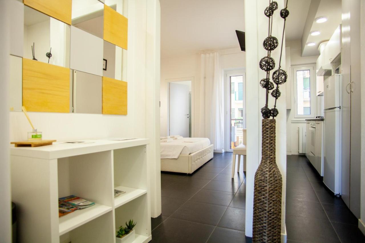 Cristoforo Porta Ticinese Aparthotel 4Pax Wifi Milan Luaran gambar